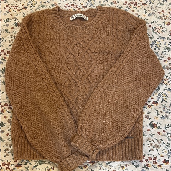 Abercrombie & Fitch Sweaters - Abercrombie & Fitch Knit Sweater